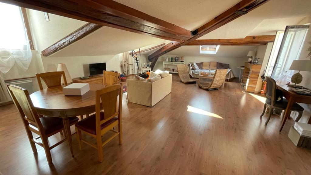 Cosy And Calm In Grenoble City Heart With Free And Large Parking Q-Park Chavant Exterior photo