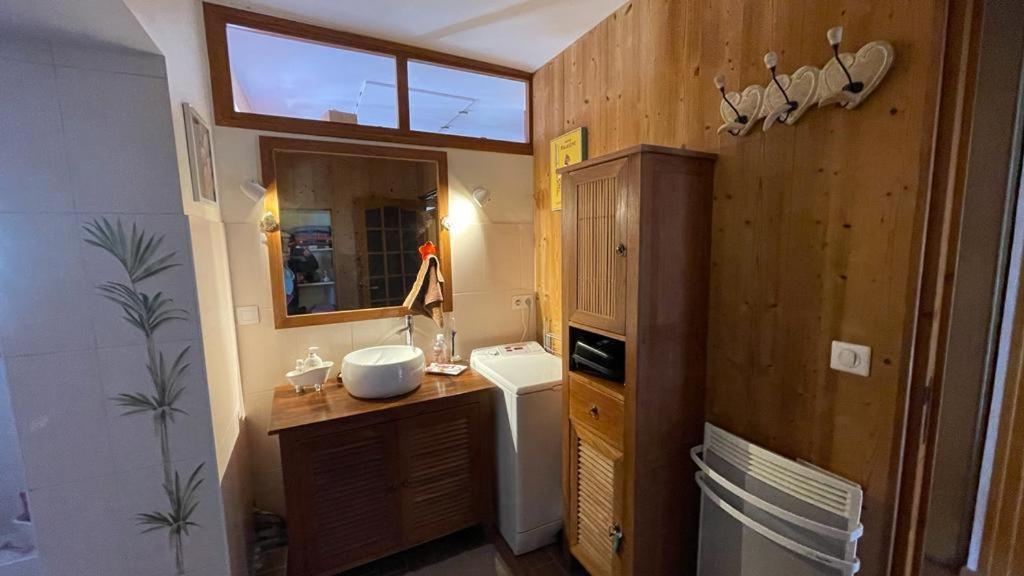Cosy And Calm In Grenoble City Heart With Free And Large Parking Q-Park Chavant Exterior photo