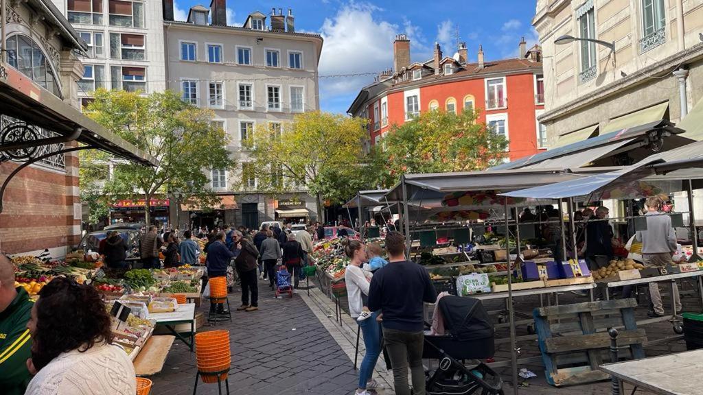Cosy And Calm In Grenoble City Heart With Free And Large Parking Q-Park Chavant Exterior photo